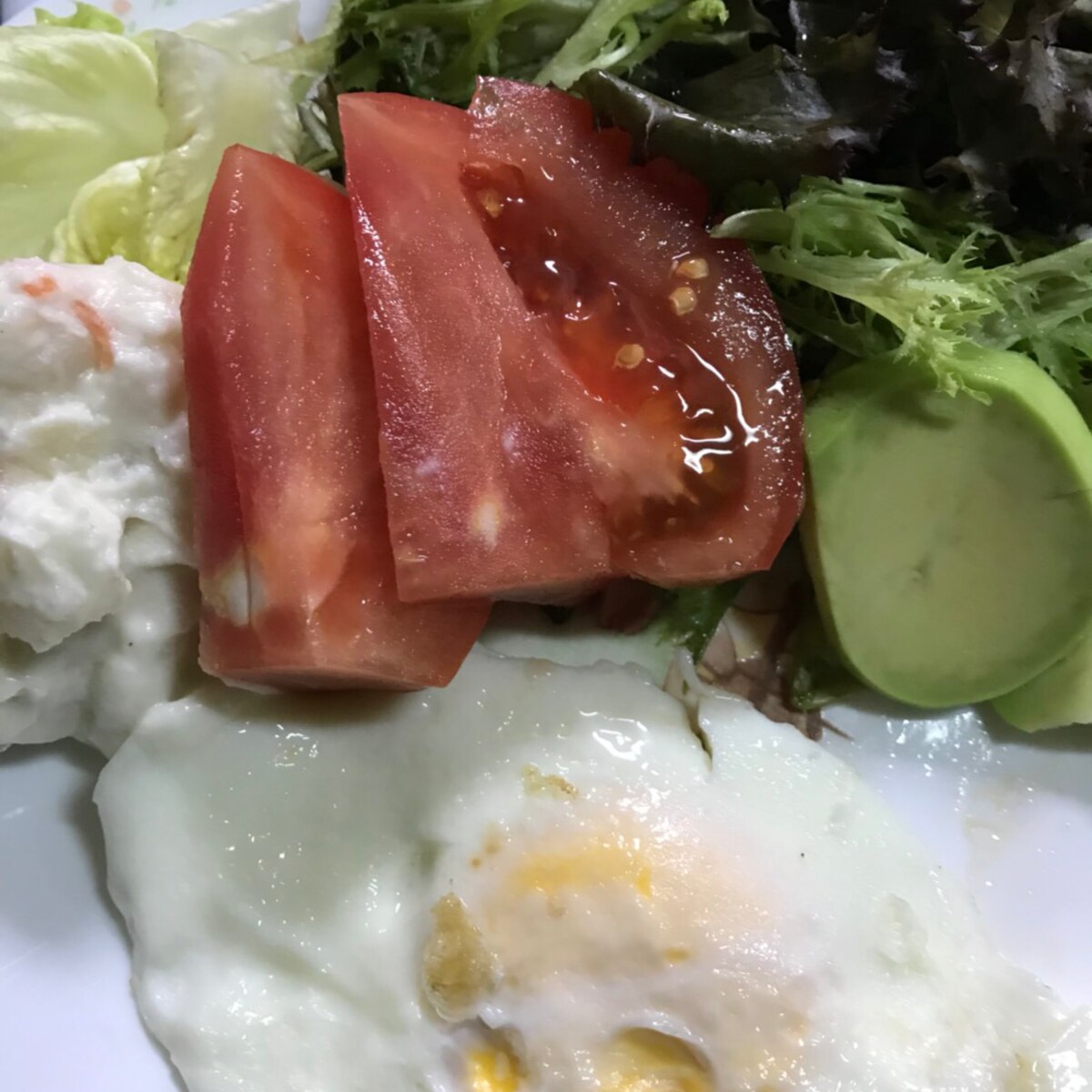 アボカド添え生野菜サラダ 目玉焼き レシピ 作り方 By Xmickyx 楽天レシピ アボカド添え生野菜サラダ 目玉焼き レシピ 作り方 By Xmickyx 楽天レシピ